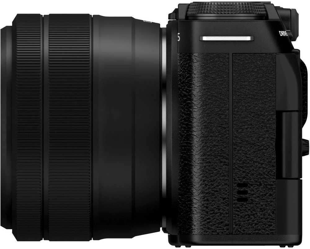 Fujifilm X-M5 + 15-45mm juodas