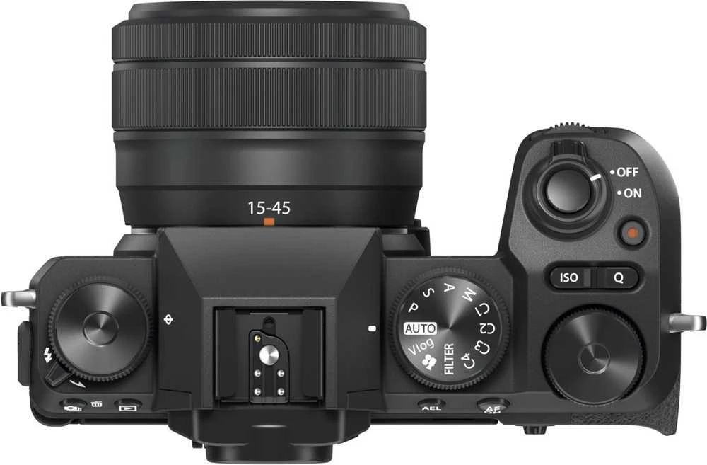 Fujifilm X-S20 + XC 15-45mm