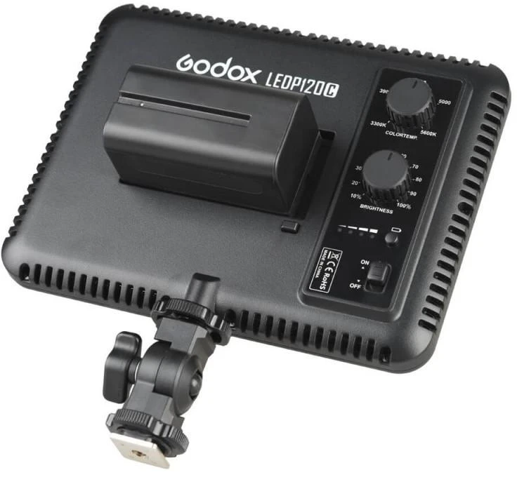 Apšvietimo įranga - Godox LEDP120C 680 Liumenų 3300K-5600K Vaizdo Lempa