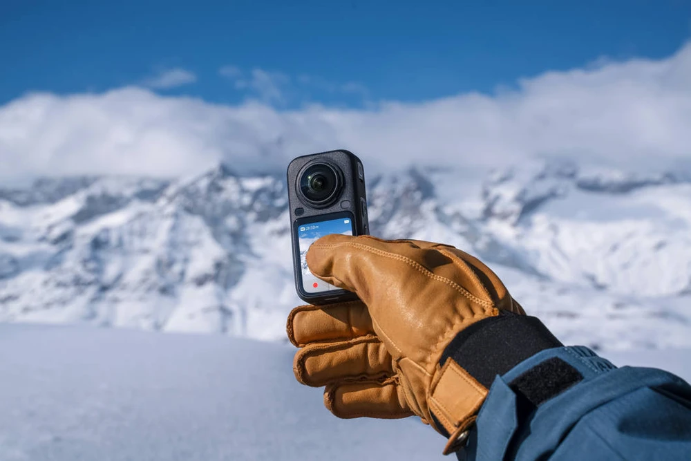 INSTA360 X6 MOTORCYCLE BUNDLE