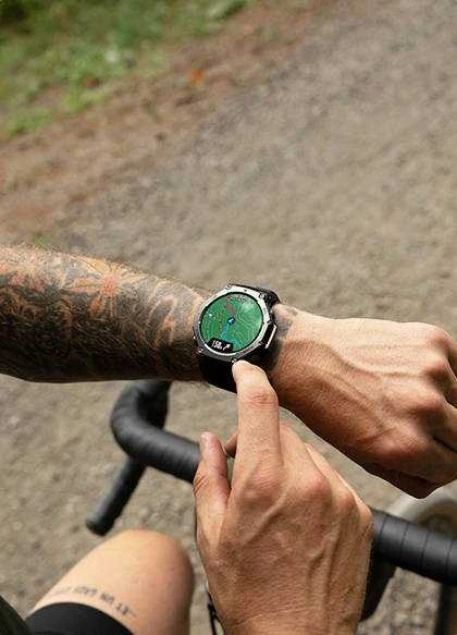 Išmanusis laikrodis Amazfit T-Rex 3, Nerudijančio plieno korpusas su onikso spalvos silikoniniu dirželiu