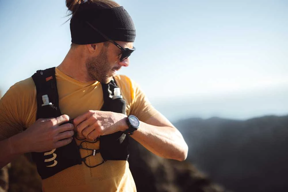 Išmanusis laikrodis Polar Grit X2 Pro su širdies ritmo matavimo diržu, Juodas