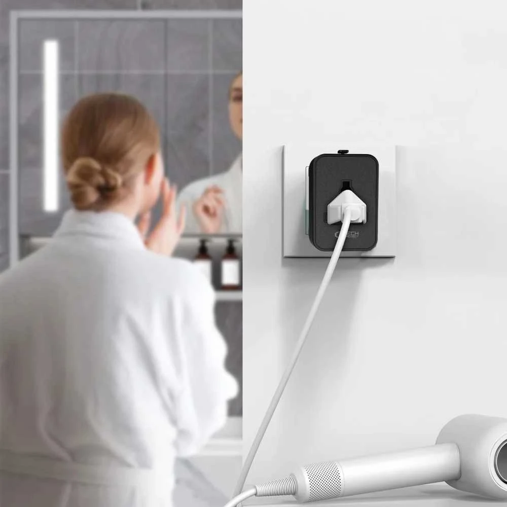 Tech-Protect TA300 Travel Adapteris EU / UK / AU - Juodas