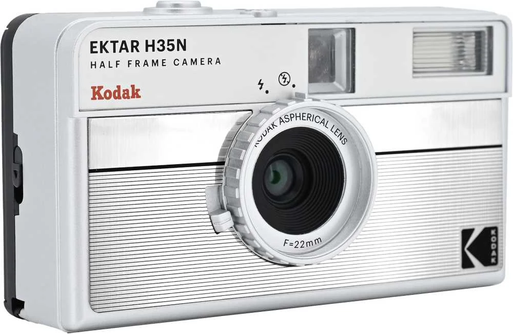 KODAK EKTAR H35N CAMERA STRIPED Sidabrinis