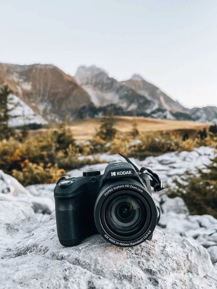 Kodak Astro Zoom AZ405 juodas