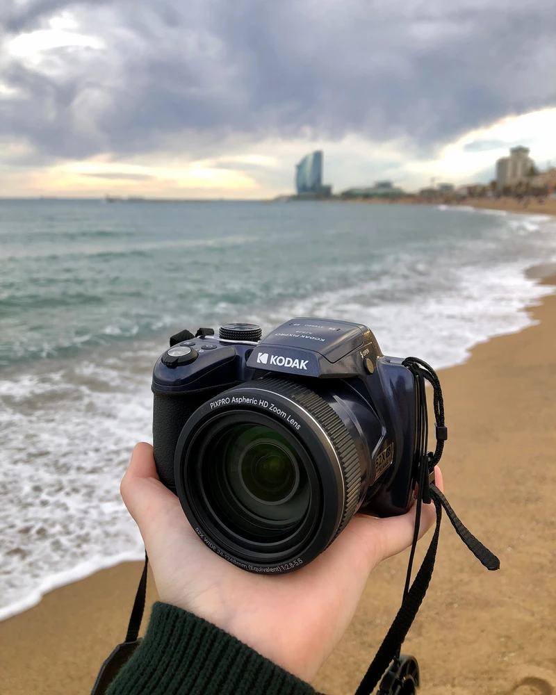 Kodak AZ528 WiFi juoda