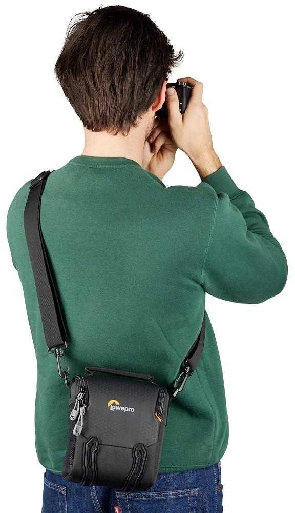 Lowepro amera krepšys Adventura SH 120 III, juodas