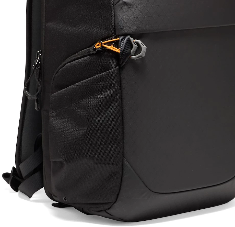 Lowepro kuprinė Fastpack BP 250 AW IV, juoda