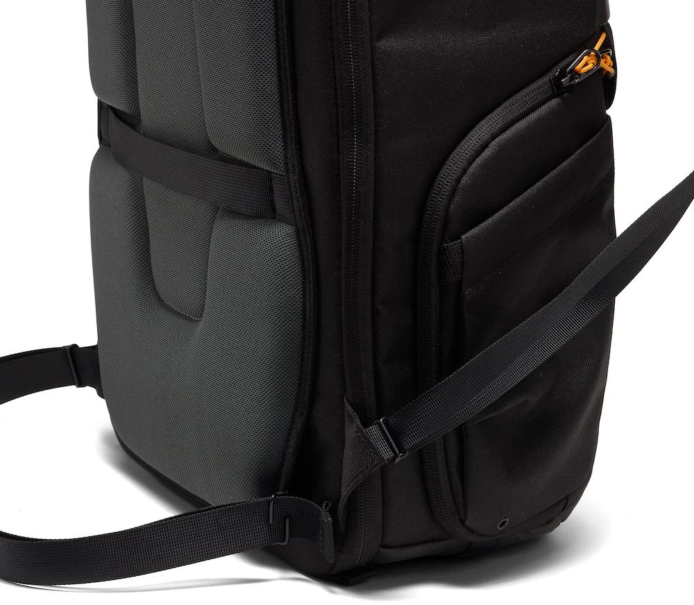Lowepro kuprinė Fastpack BP 250 AW IV, juoda