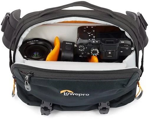 Lowepro fotoaparato krepšys Trekker Lite SLX 120, juodas