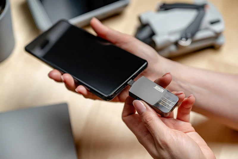 Atminties Kortelių Skaitytuvas - Newell OTG 4-in-1 3.0 Hub USB-A, USB-C, 5 Gb/s