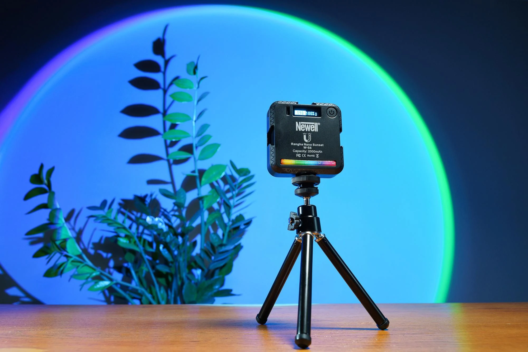 LED šviestuvas Newell RGB-W Rangha Nano sunset