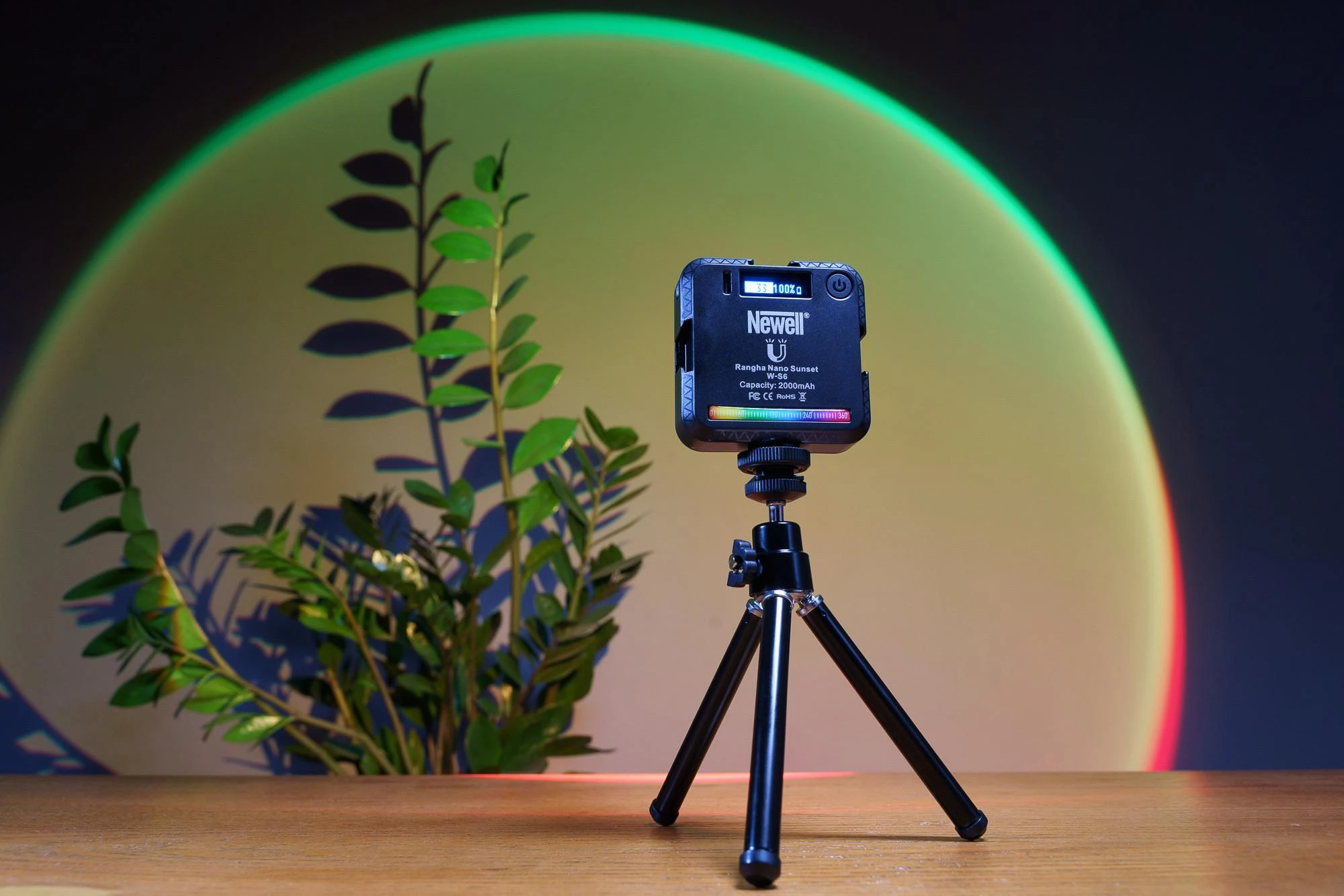 LED šviestuvas Newell RGB-W Rangha Nano sunset