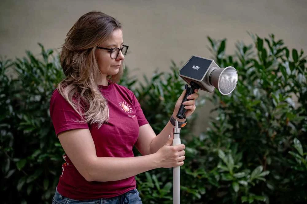 Apšvietimo Stovas - Newell Taranis 200cm Aukštis 5kg Apkrova 1.35kg Svoris