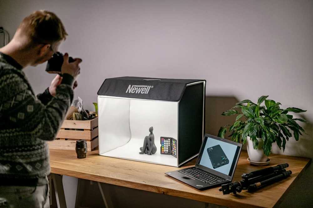 Newell M60 šviesos palapinė produkto fotografijai