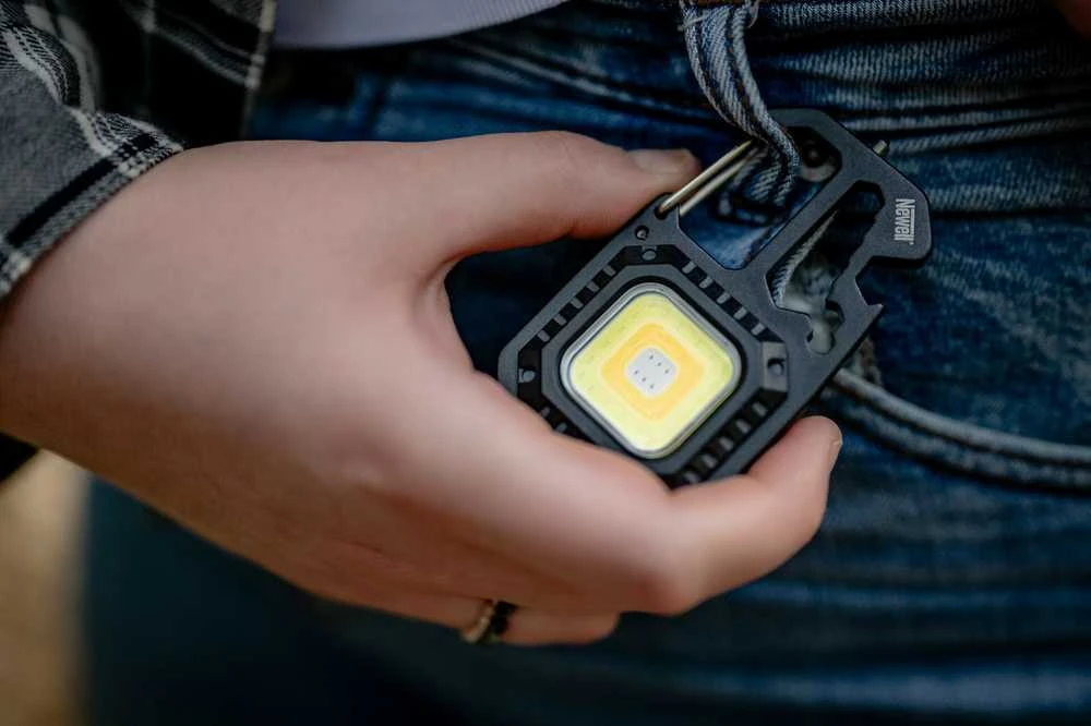 LED Šviestuvas Newell Lunar Multitool + trikojis