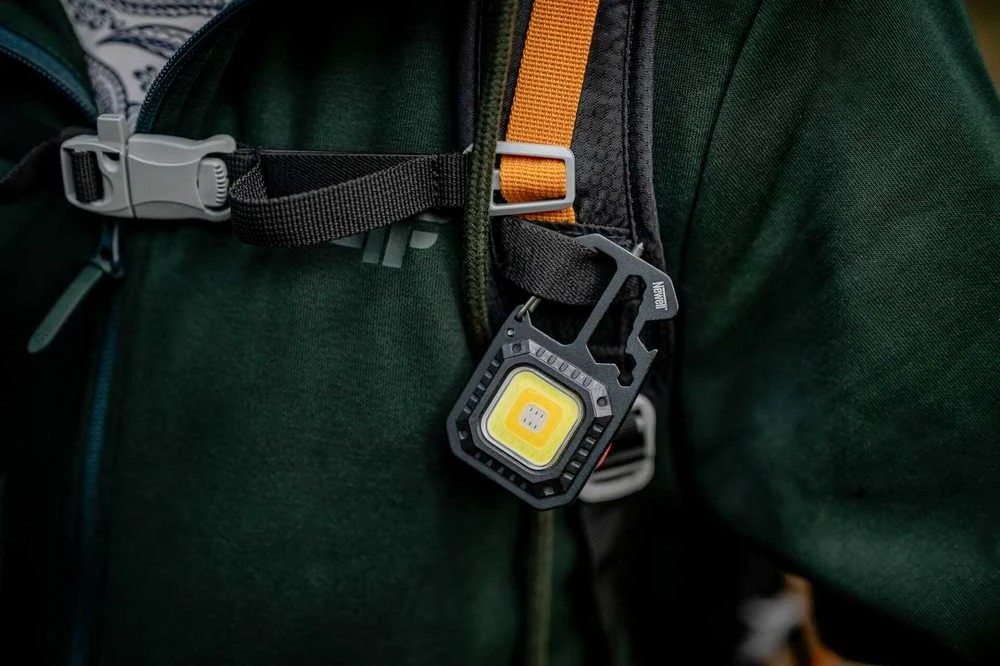 LED Šviestuvas Newell Lunar Multitool + trikojis