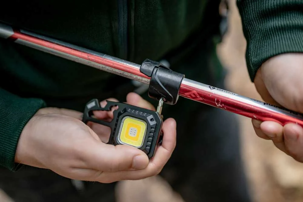 LED Šviestuvas Newell Lunar Multitool + trikojis
