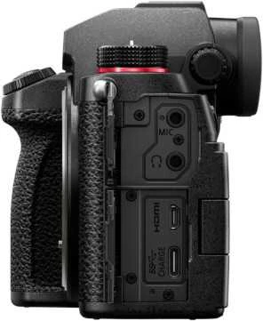 Panasonic Lumix S5 + 20-60mm