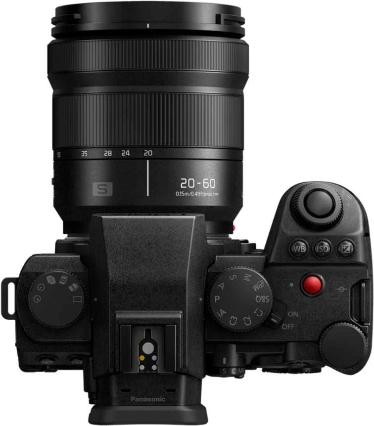 Panasonic Lumix DC-S5IIX + 20-60mm
