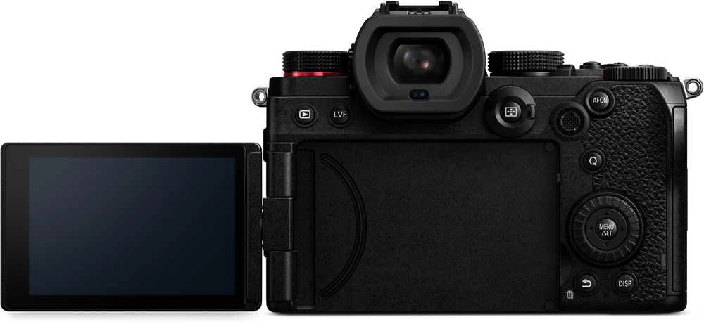 Panasonic Lumix S5D + 18-40mm