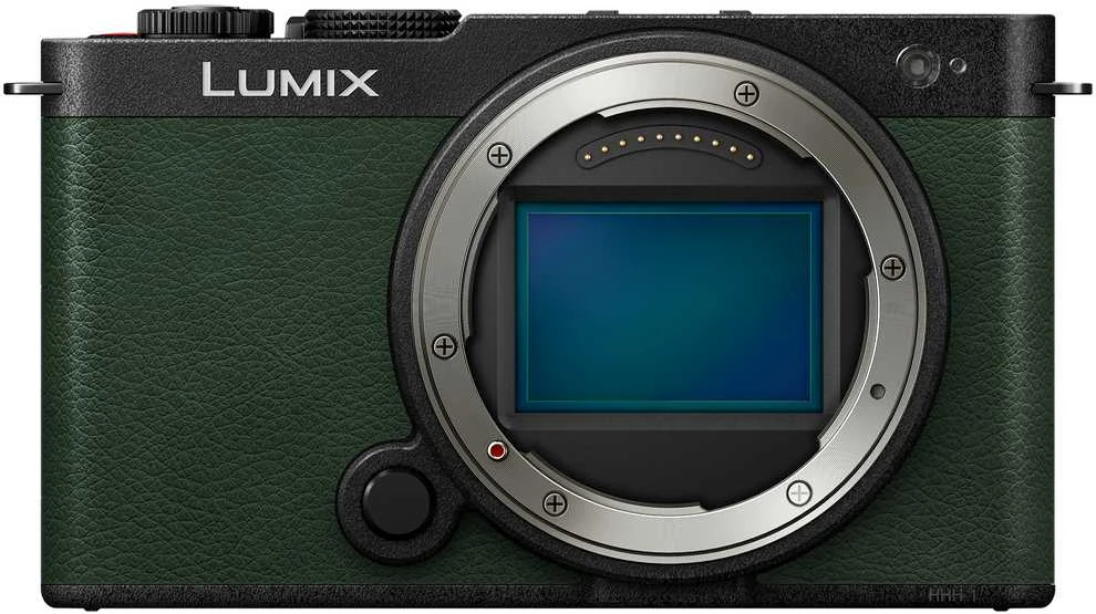 Panasonic Lumix DC-S9 korpusas tamsiai alyvuogių spalvos