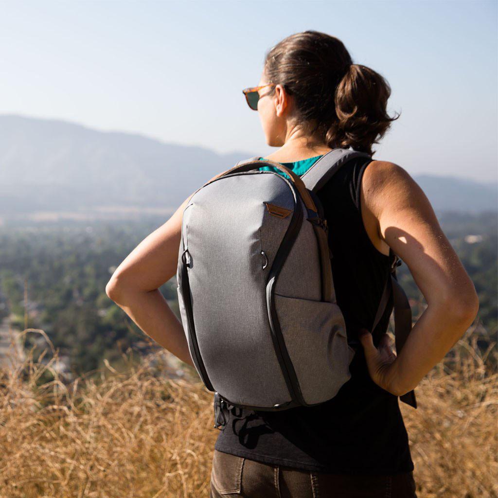 Peak Design Everyday Kuprinė Zip V2 20L, uosis