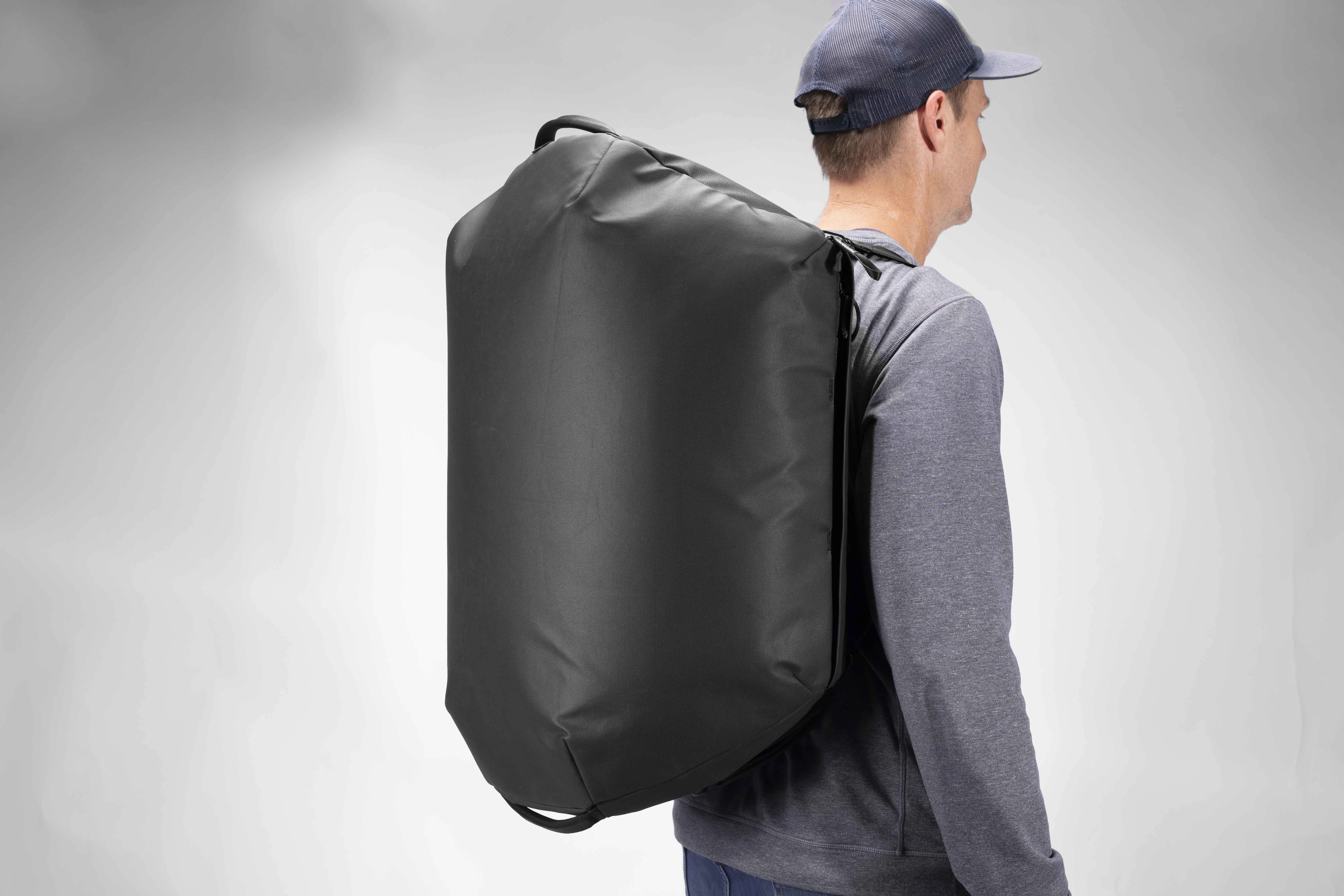 Peak Design Travel Duffel 65L, juoda