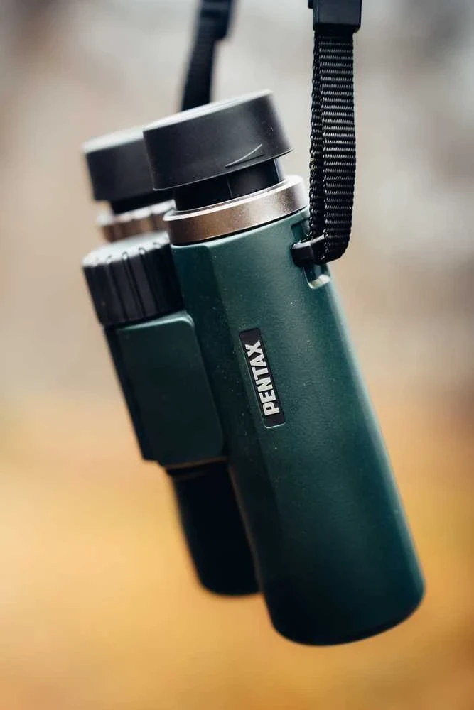 Pentax žiūronai AD 8x25 WP