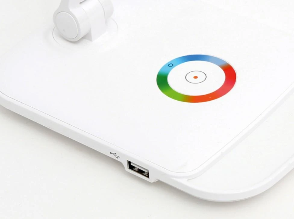 Platinet stalo šviestuvas su USB įkrovikliu PDLQ60 (43804)