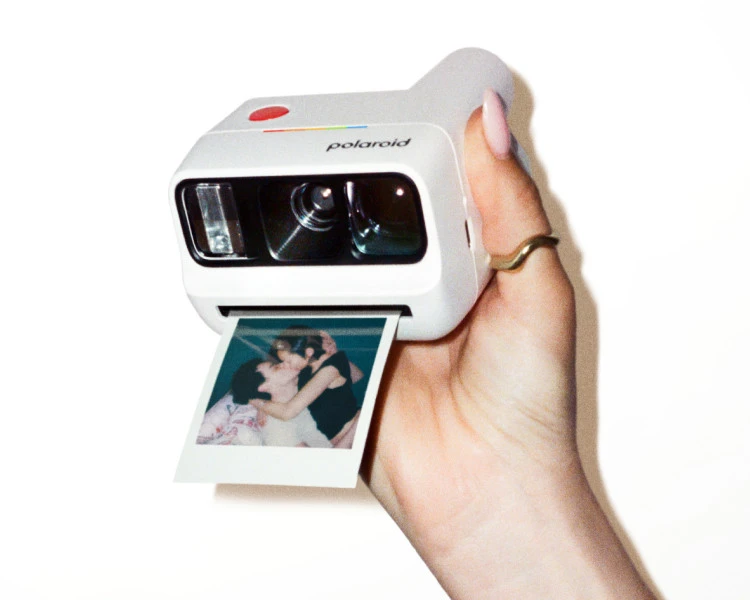 „Polaroid Go Gen 3“, balta + fotojuostelė (8 nuotraukos)