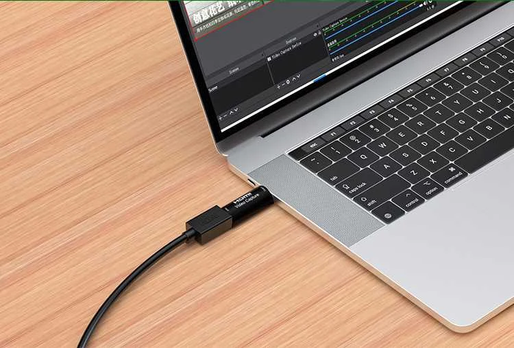 „PremiumCord“ HDMI fiksavimo / griebtuvas, skirtas įrašyti vaizdo / garso signalą į kompiuterį su USB3.0
