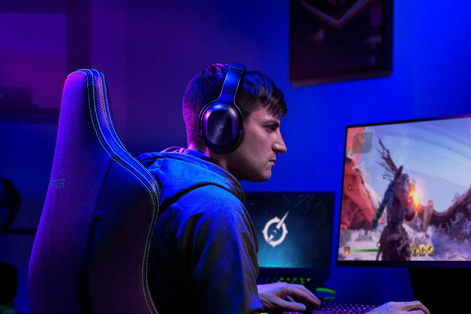 Razer | Ausinės Žaidimams | Barracuda Pro | Belaidės | Ant ausų uždedamos | Noise canceling | Belaidės