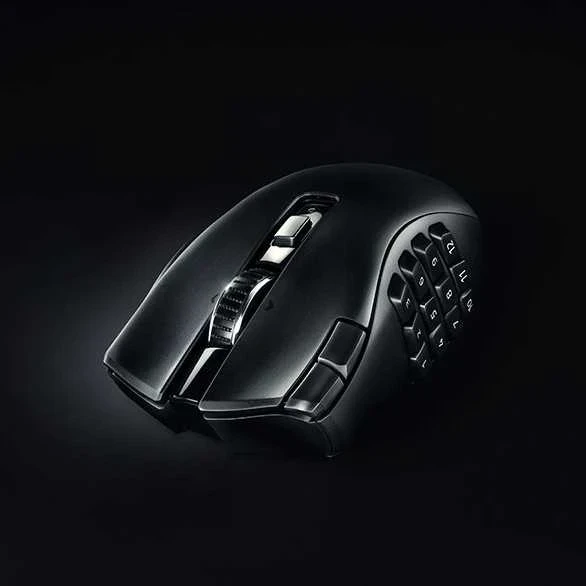 Razer | Naga V2 HyperSpeed | Wireless | Pelė žaidimams | 2.4GHz, Bluetooth | Juodas | No