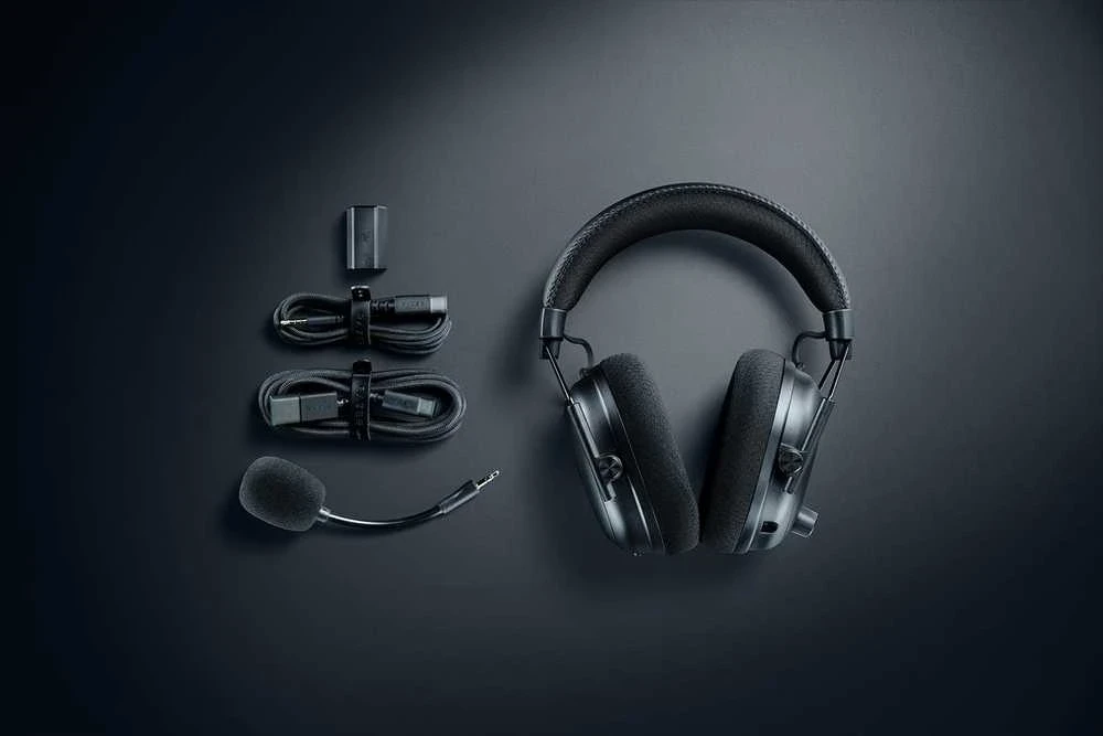 Razer Blackshark V3 Pro juodos belaidės ausinės su mikrofonu