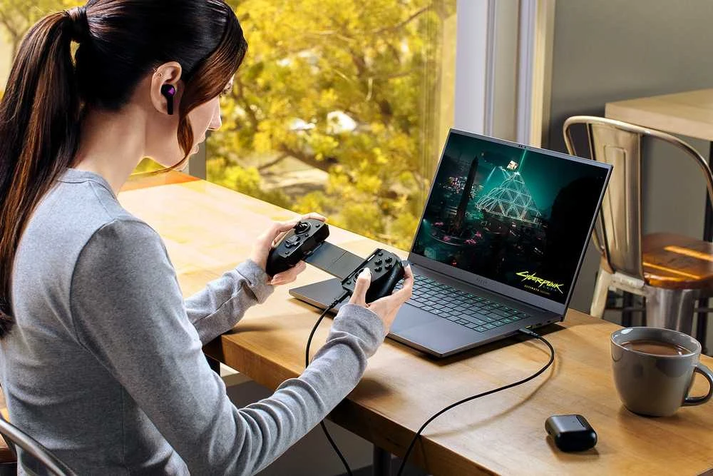 Razer Kiši V3