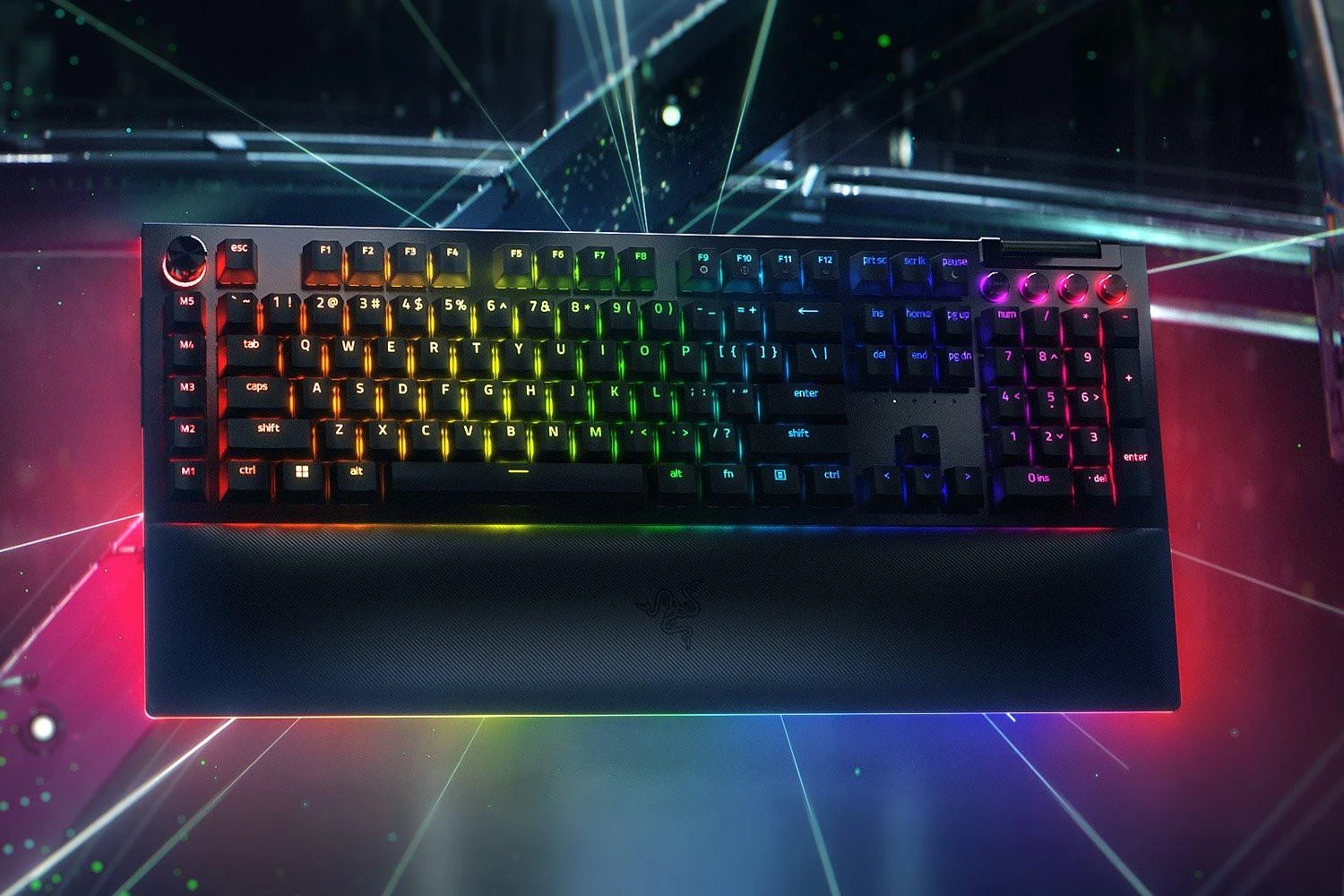 RAZER BlackWidow V4 Pro laidinė mechaninė klaviatūra (Žalias switch, US)