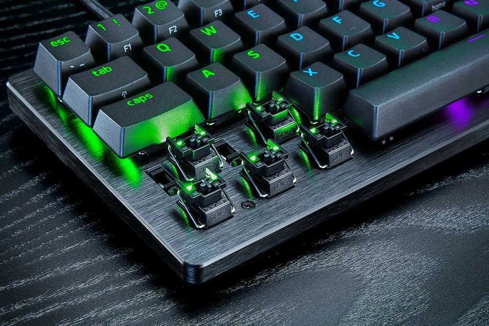 Razer | Mini Klaviatūra žaidimams | Huntsman V3 Pro | Klaviatūra žaidimams | su laidu | Nordic | Analog Optical | Juodas
