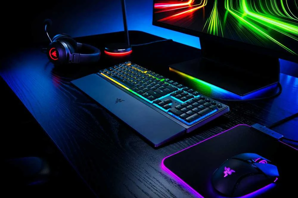 Razer | Klaviatūra žaidimams | Ornata V3 | Klaviatūra žaidimams | su laidu | RGB LED pašvietimas | NORD | Razer Mecha-Membrane | Juodas