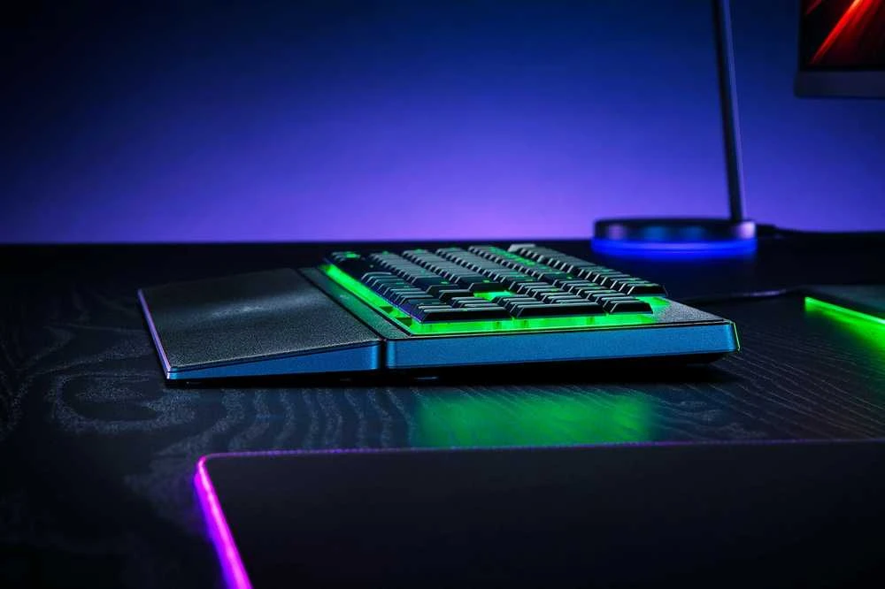 Razer | Klaviatūra žaidimams | Ornata V3 X | Klaviatūra žaidimams | su laidu | RGB LED pašvietimas | NORD | Silent Membrane | Juodas
