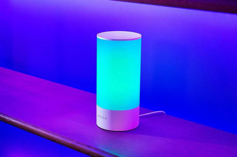 Razer | Aether išmanioji lempa | Žaidėjų kambariams | 10 W | RGB | 25000 val. | 5 V