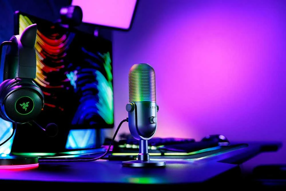 Razer | Srautinio perdavimo mikrofonas | Seiren V3 | Chroma | Laidinis