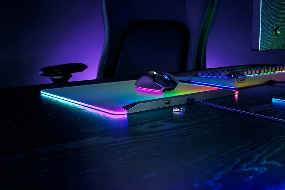 Pelė Razer Firefly V2 Pro - Juodas