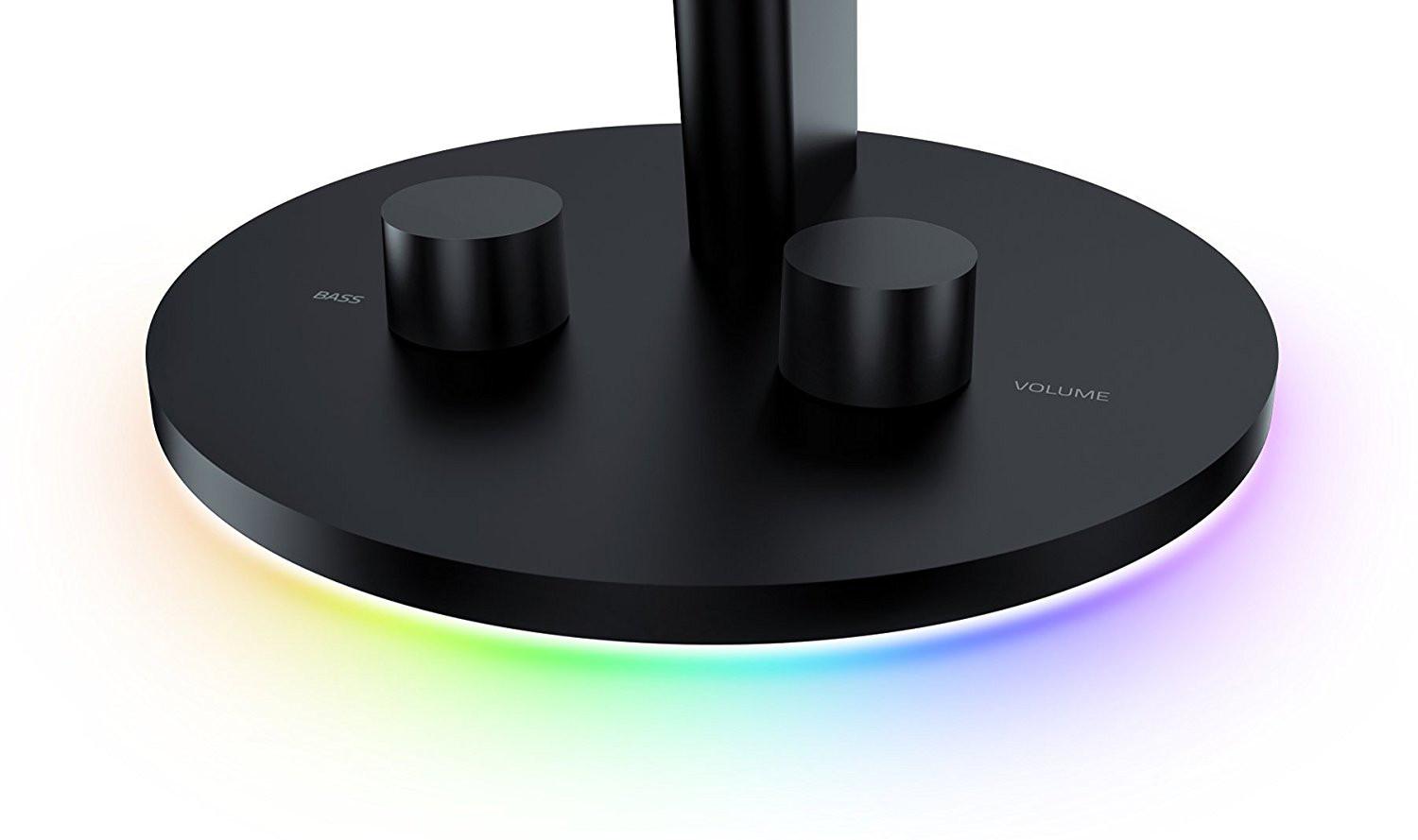 Kolonėlės Razer Nommo Chroma (Juodos) su apšvietimu