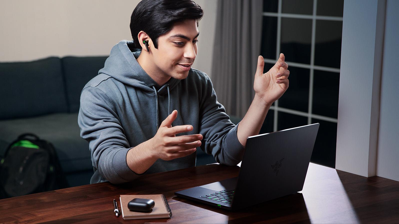 Ausinės Razer Hammerhead True Wireless Earbuds 2021, Chroma RGB, Juodos