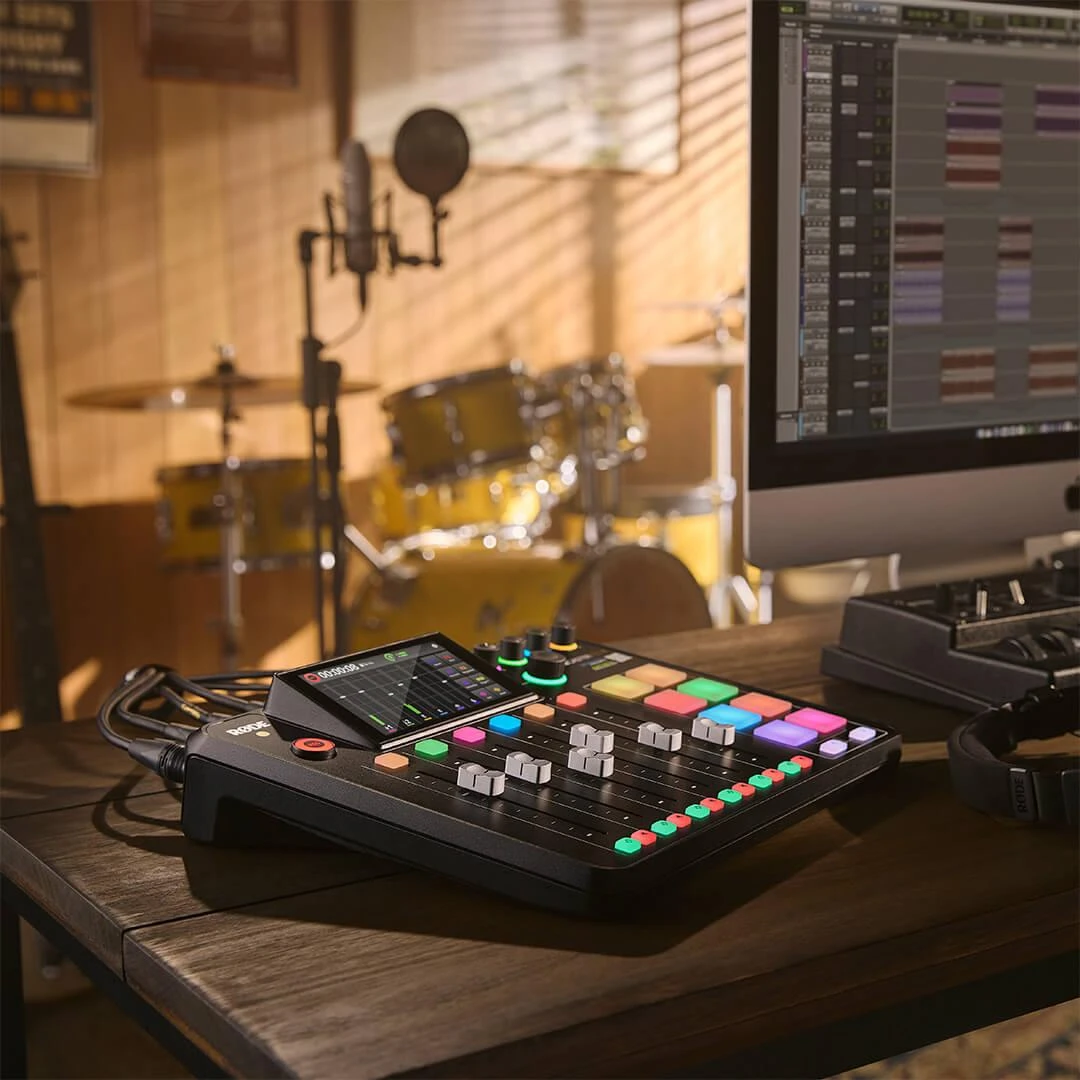 Rode Podkastų Studija - Røde Rødecaster Pro II Juodas