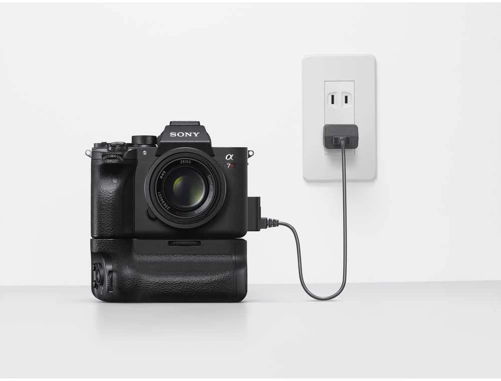 Sony VG-C4EM Baterijų Blokas/Laikiklis (α9 II, α7R IV)