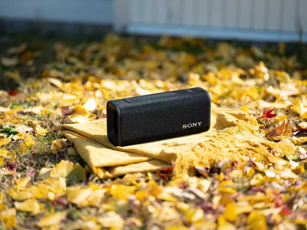 Nešiojama kolonėlė Sony ULT Field 3, Juodos spalvos
