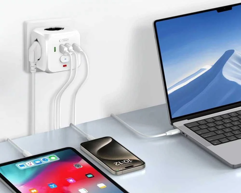 Tech-Protect PCL3x4 maitinimo juosta, 2x USB-A, 2x USB-C, 3x kintamosios srovės tipas Schuko - Baltas