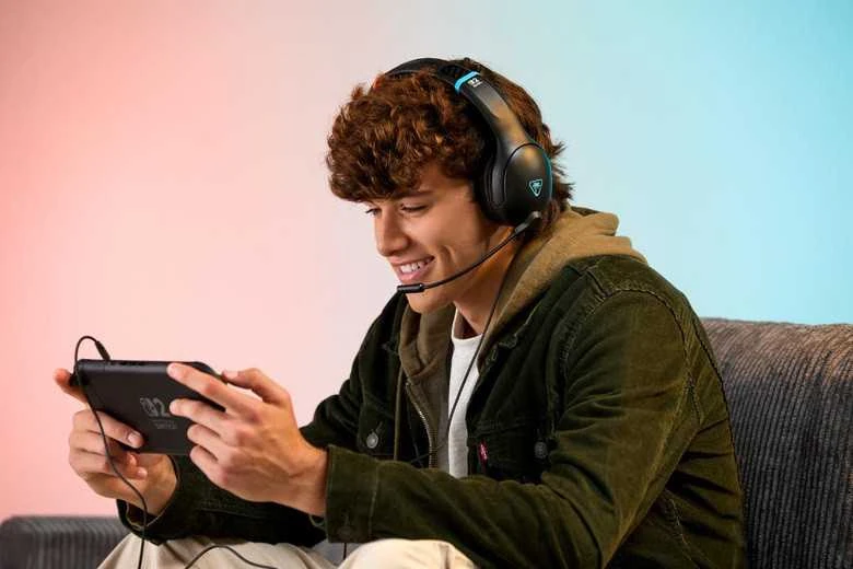 „Turtle Beach Airlite Fit“ ausinės, juodos spalvos, skirtos „Nintendo Switch™ 2“